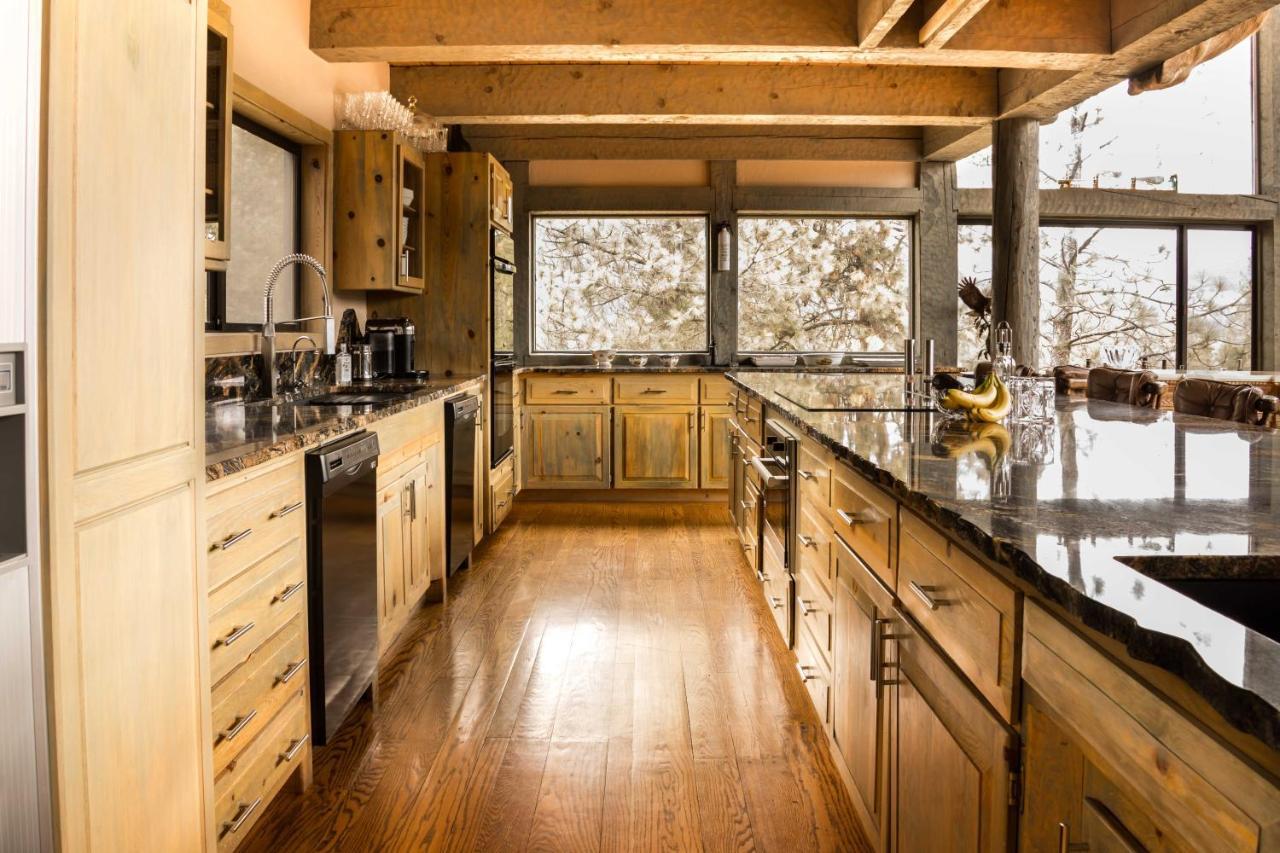 Riverview Ranch Alberton Exterior photo