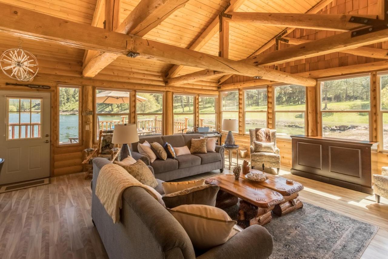 Riverview Ranch Alberton Exterior photo